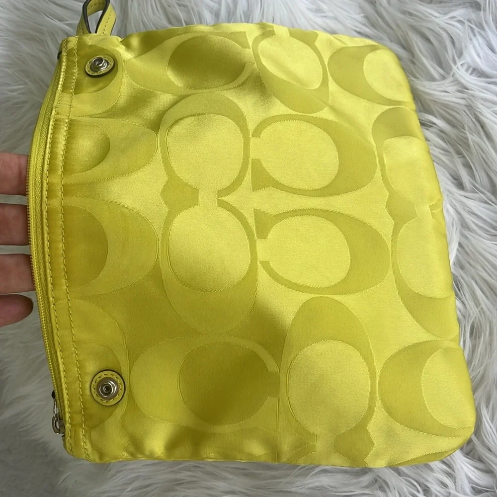 Coach Signature Nylon Cosmetic Bag Citrine/yellow, Mint Condition - Picture 9 of 12